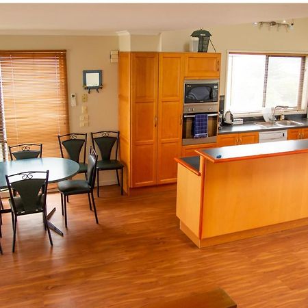 Boathouse Holiday House Port Fairy Exterior photo